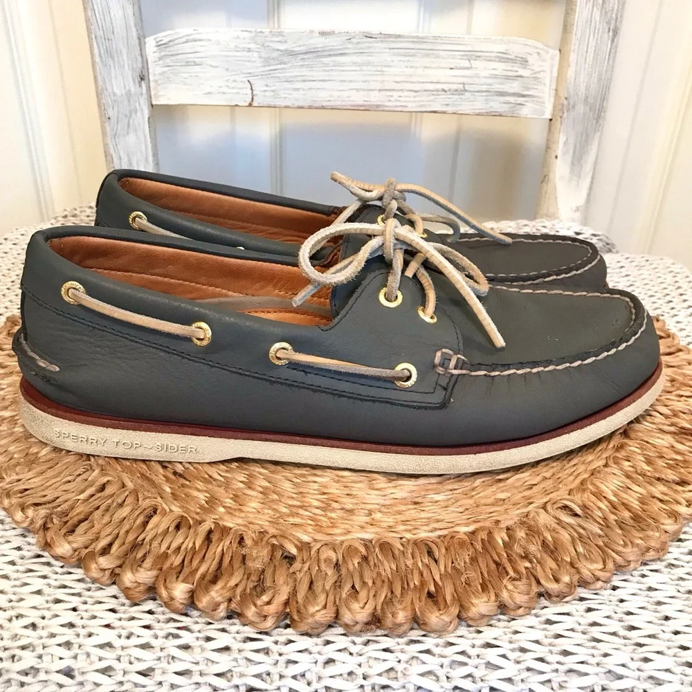 Sperry Gold Cup Authentic Original 2-Eye Boat Shoe Size 10